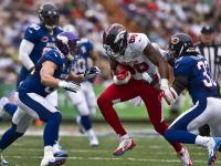 IM电竞-当开拓者与马克西同时接管比赛，体育世界里，唯一性如何诞生？