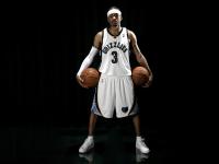 IM电竞注册-绿茵终场绝杀与硬木巅峰接管，体育世界里无可复制的英雄时刻