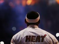 IM电竞APP-西亚卡姆化身关键先生，爵士式连续得分狂潮彻底压制辽宁