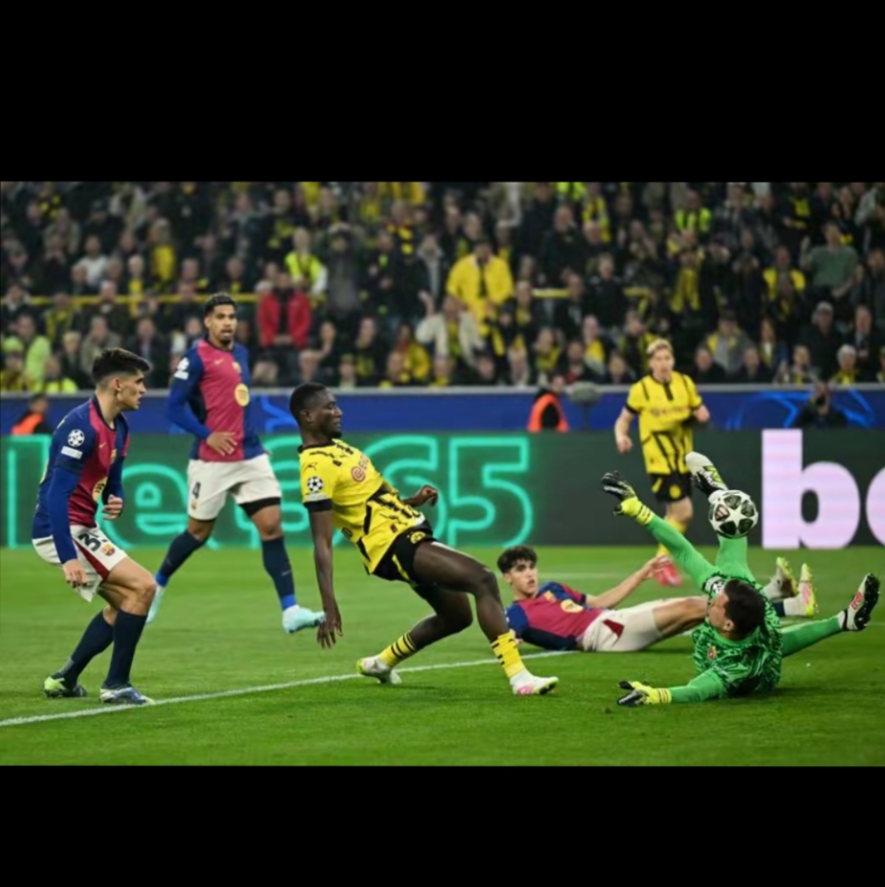 欧洲杯预选赛焦点战爆发，谁能笑到最后的简单介绍