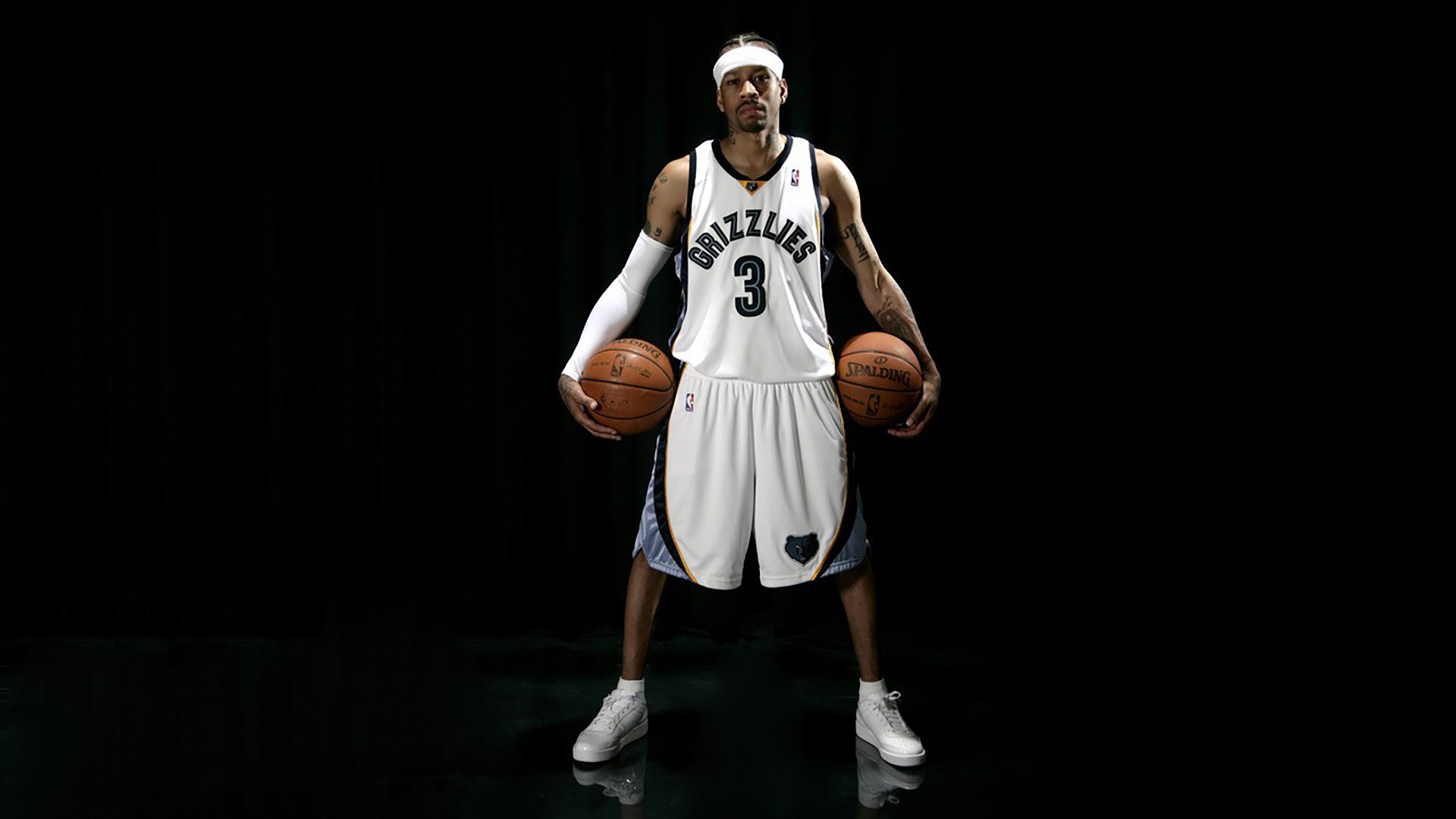 老鹰压制灰熊，西亚卡姆成关键先生，多伦多的新王牌