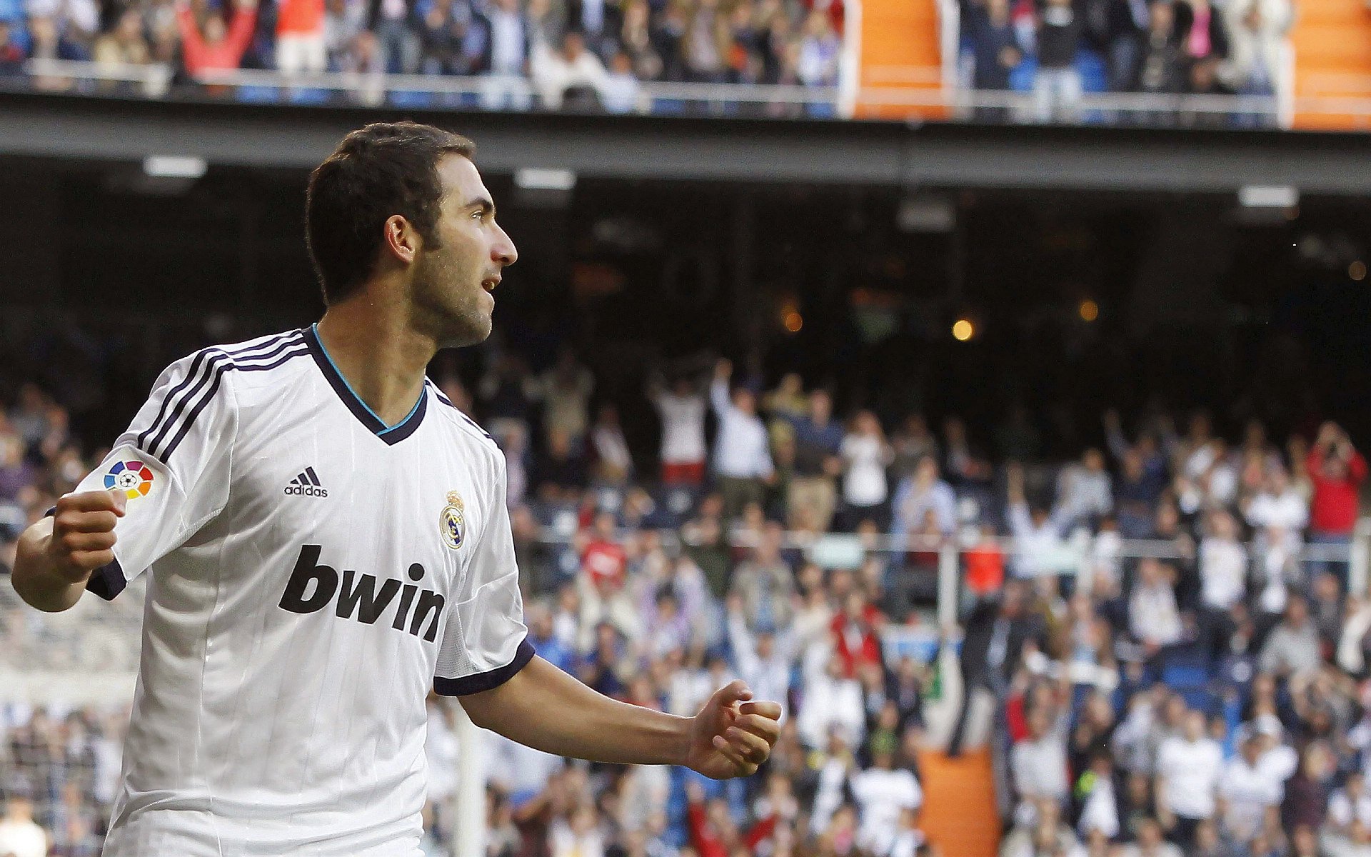 绝境中的孤胆英雄,欧文扛起广东队,惊天翻盘雷霆